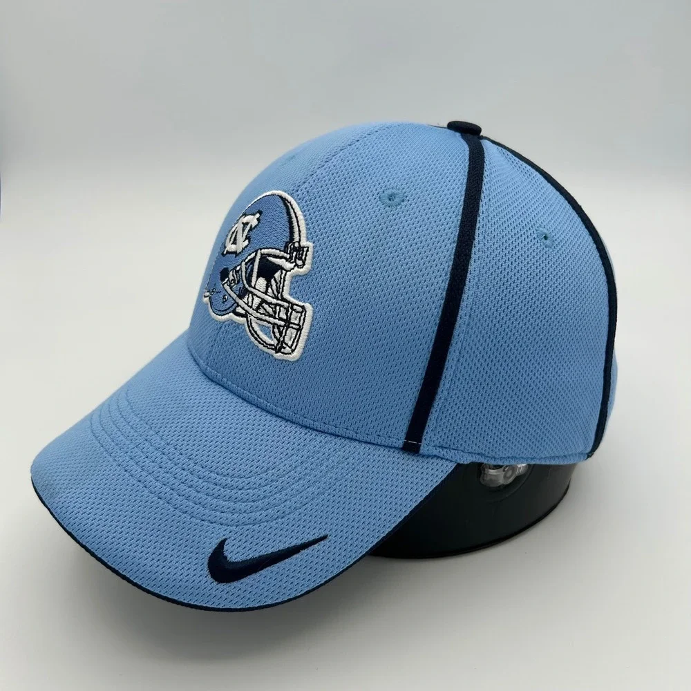 Nike Hat Legacy 91 UNC Tar Heels Mens M/L Blue‎ Dri-FIT Collegiate Sportswear